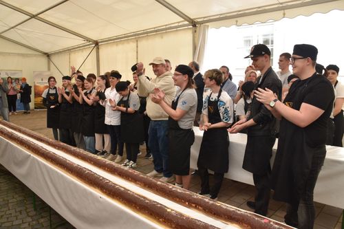 Magyar rekordot döntött a Hunyadi Technikum húsvét hétfőn Szekszárdon