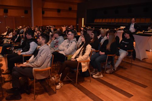 vállalkozásismeretiroadshow2025 (24).JPG